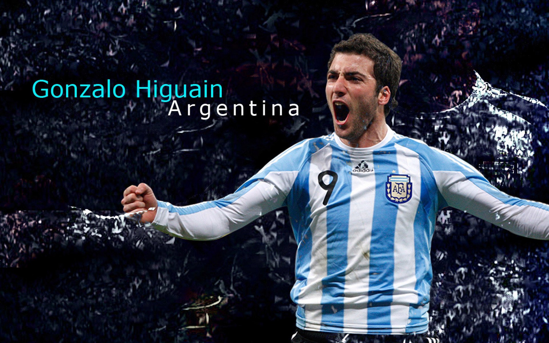 Jones 适应比赛环境，表现稳定，适应比赛环境需具备的基本能力